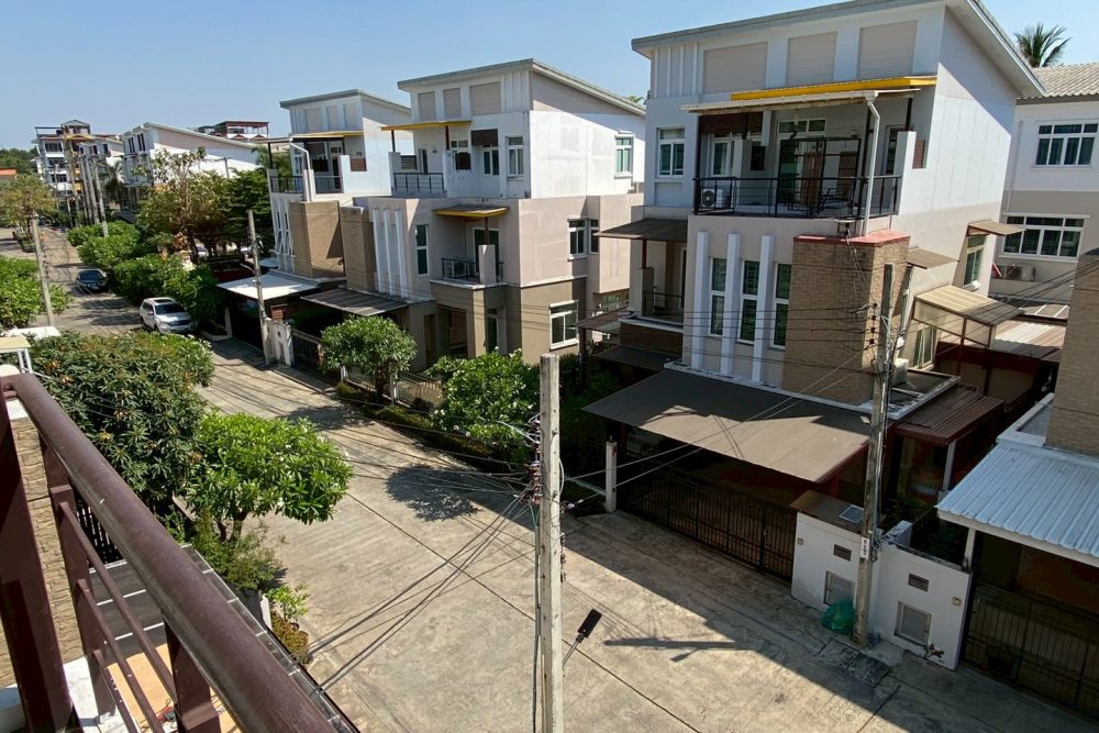 LINE_ALBUM_ภาพแนวนอน_251124_11